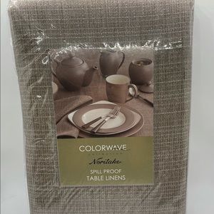 Noritake Colorwave 60x102 Fabric Linen Tablecloth Spill Proof